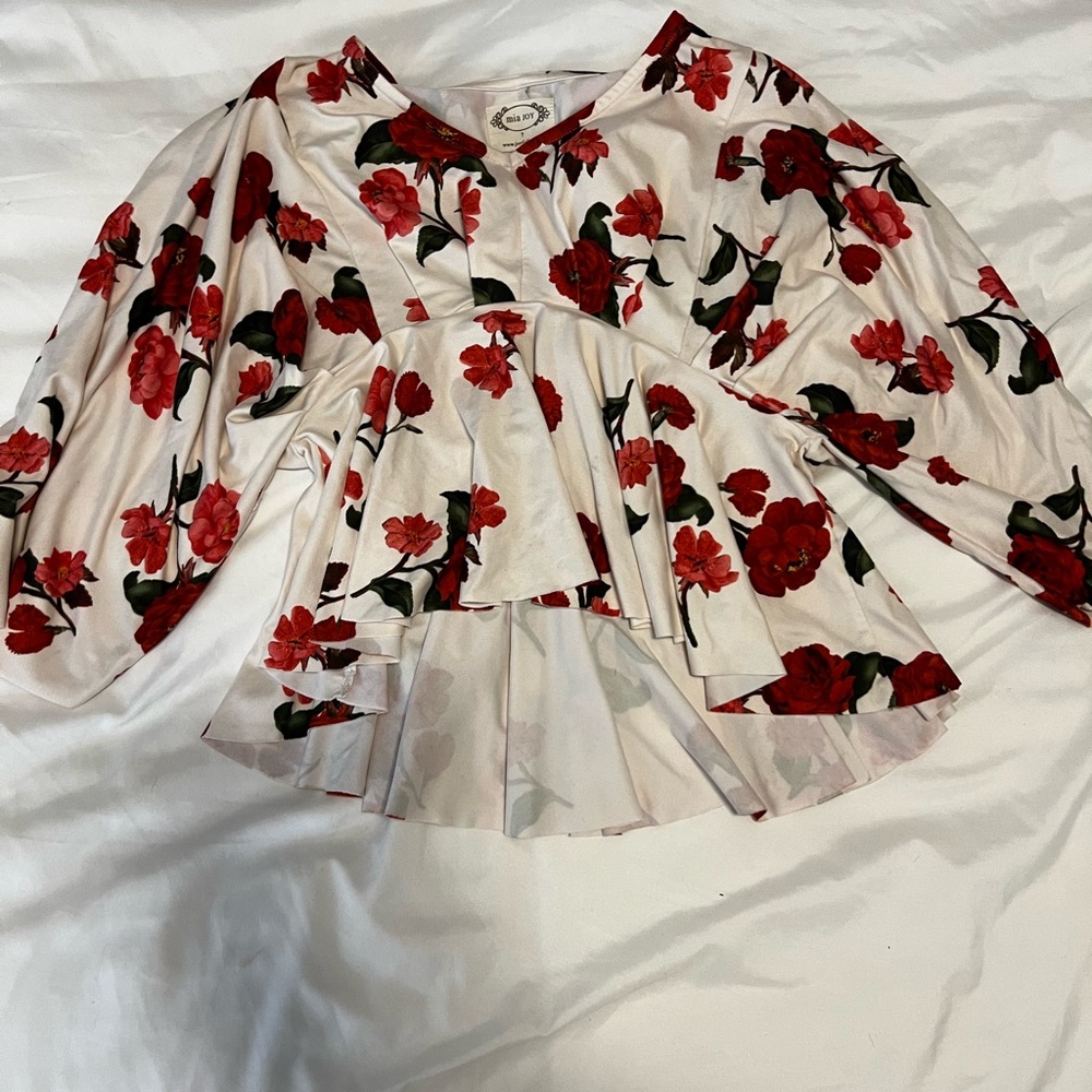 Mia joy rose top